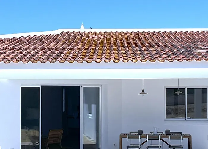 Casa 70 - Surfboard Included アルジェズール