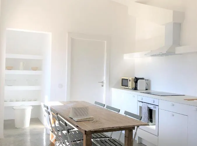 Casa 70 - Surfboard Included * Aljezur