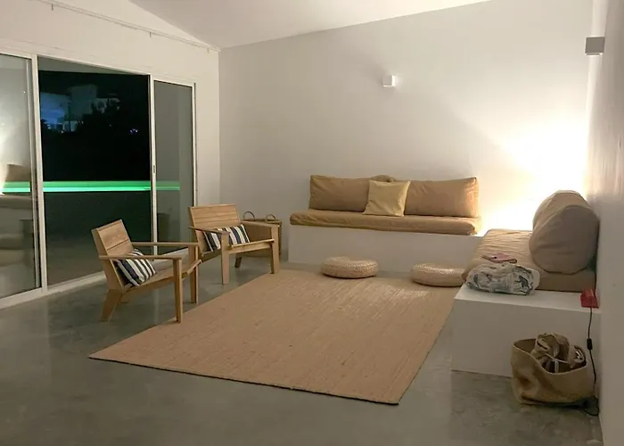 Casa 70 - Surfboard Included Ferienhaus